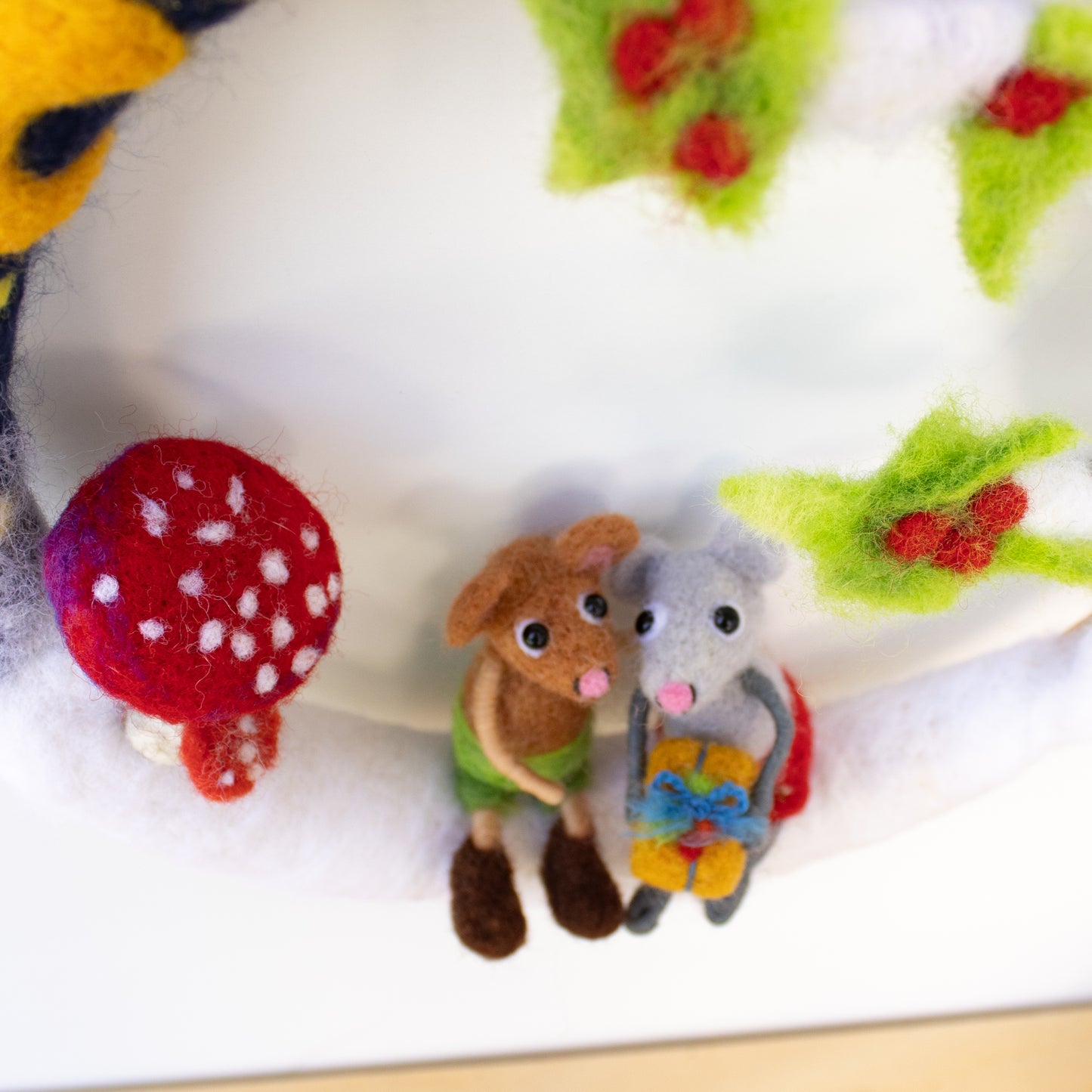 Needle Felted Wreath with 2 Sweet Little Mice, Holiday Decor, Wallhanging for Baby Nursery or Play Room